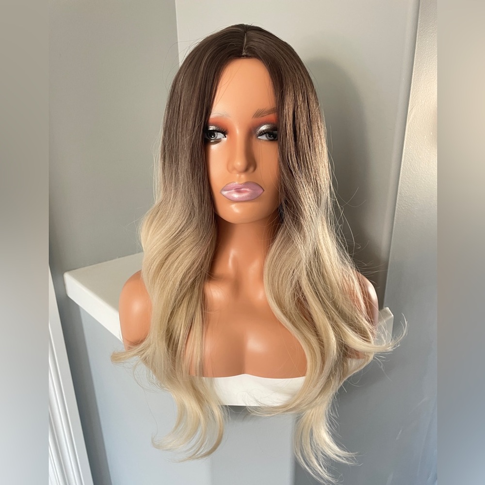 Ombre Brown to Blonde Long Women's Wig - Blonde